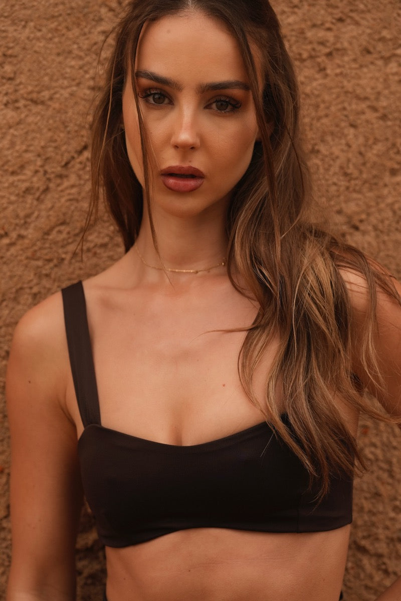 Milanos Brown