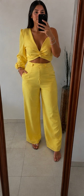 Conjunto Amadeus amarelo